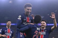 爱游戏-关于法国队险胜，错失好局面对弱旅的信息