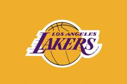 AYX官方直播-铁壁广厦封锁活塞，克莱关键三分定乾坤—CBA与NBA的隔空防守对话