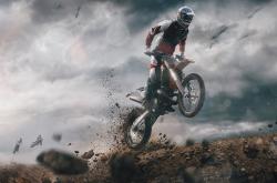 爱游戏大厅-杰伦·格林压制级发挥，太阳正面击溃凯尔特人，一场定义赛季的胜利