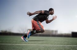 AYXapp下载-维尼修斯锁死对手，厄瓜多尔压哨绝杀巴西—南美足球的战术革命之夜