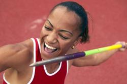 爱游戏娱乐-从红土到硬地，西西帕斯关键制胜的战术进化，揭示美网轻取法网的深层逻辑