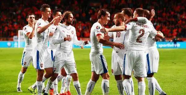 捷克客场击败科索沃,晋级欧洲杯 捷克客场击败科索沃,晋级欧洲杯