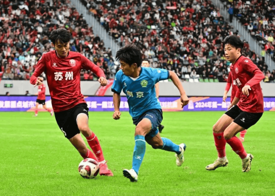 包含亚眠主场大胜南特，士气高涨的词条