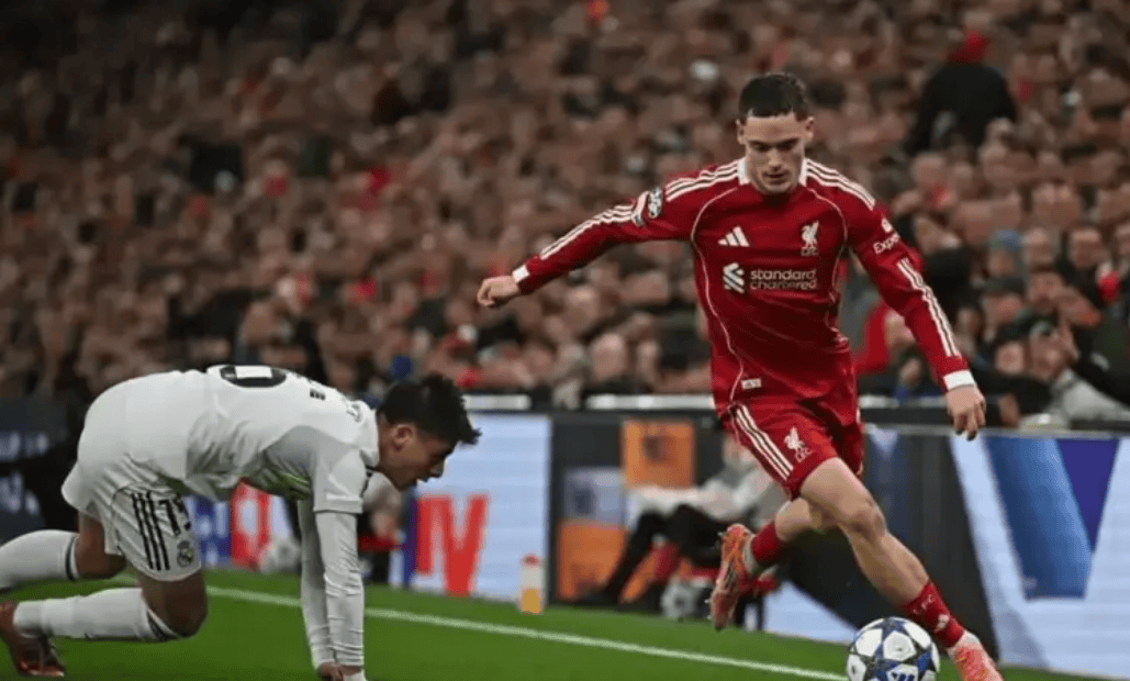 西甲劲旅险胜阿贾克斯，巴塞罗那欧冠出线梦想暗淡的简单介绍