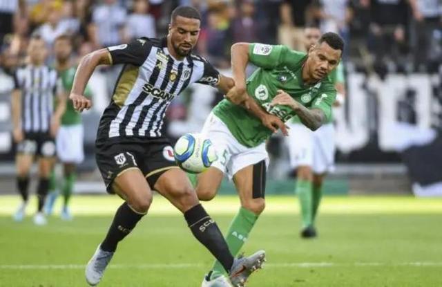 亚眠客场不敌尼斯,错失反超对手机会的简单介绍 亚眠客场不敌尼斯,错失反超对手机会的简单介绍