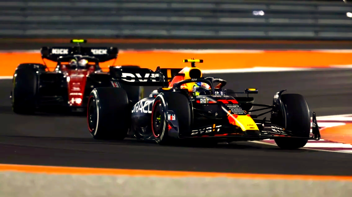 红牛车队逆转迈凯伦，佩雷兹刷新纪录的简单介绍