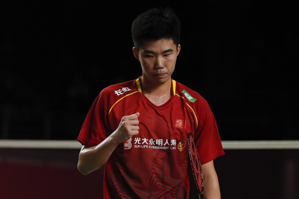 韩国羽毛球队逆转印尼羽毛球队，谌龙三分雨点燃全场的简单介绍