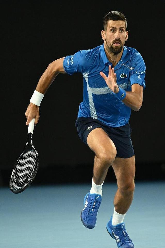 英国网球队鏖战澳大利亚网球队，德约科维奇统治全场的简单介绍